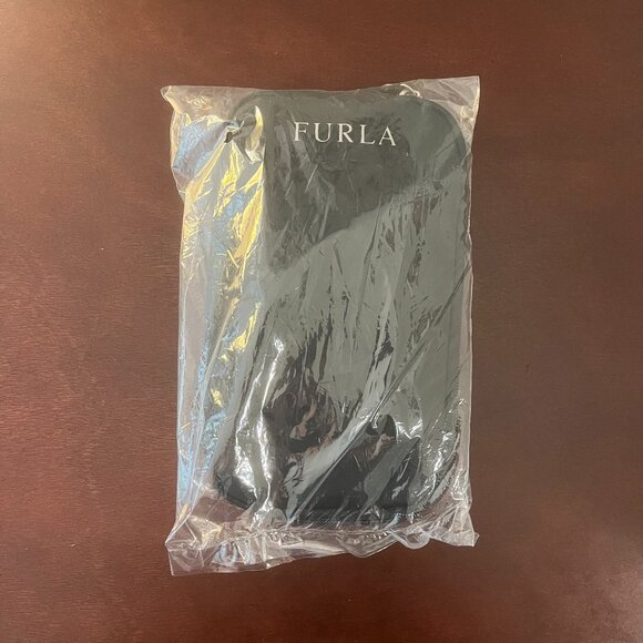 NEW, SEALED Furla Navy Blue First Class Airline Amenity Kit - Picture 1 of 3